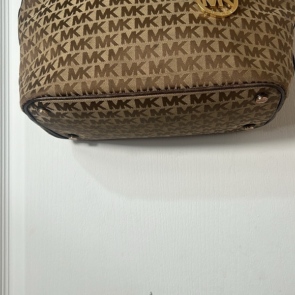 MICHAEL KORS TOT BAG BROWN TAN LOGO SHOULDER BAG - Picture 3 of 12